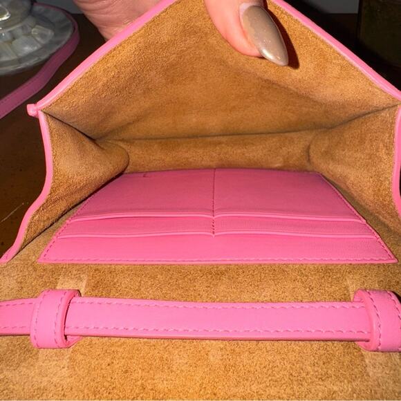 Bottega Veneta Pink Leather Crossbody Bag Suede Lining Snap Closure - Picture 8 of 10